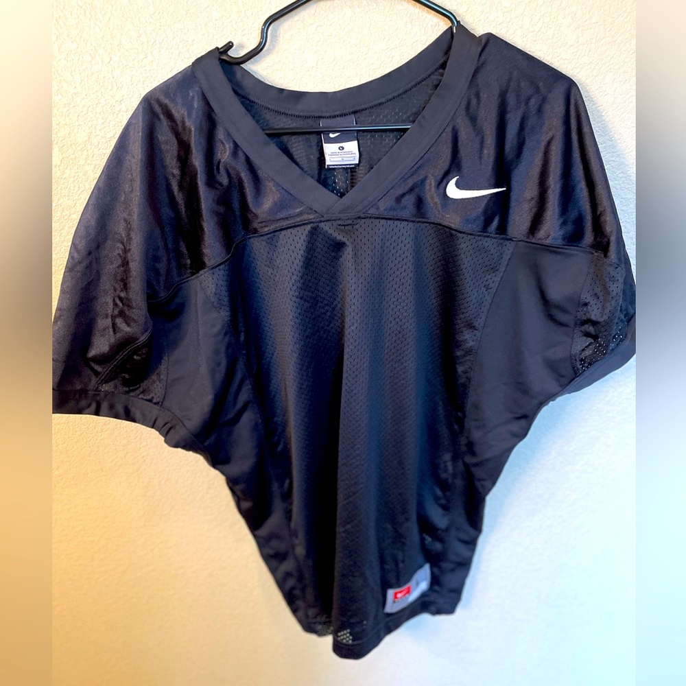 Men’s Nike Mesh practice jersey